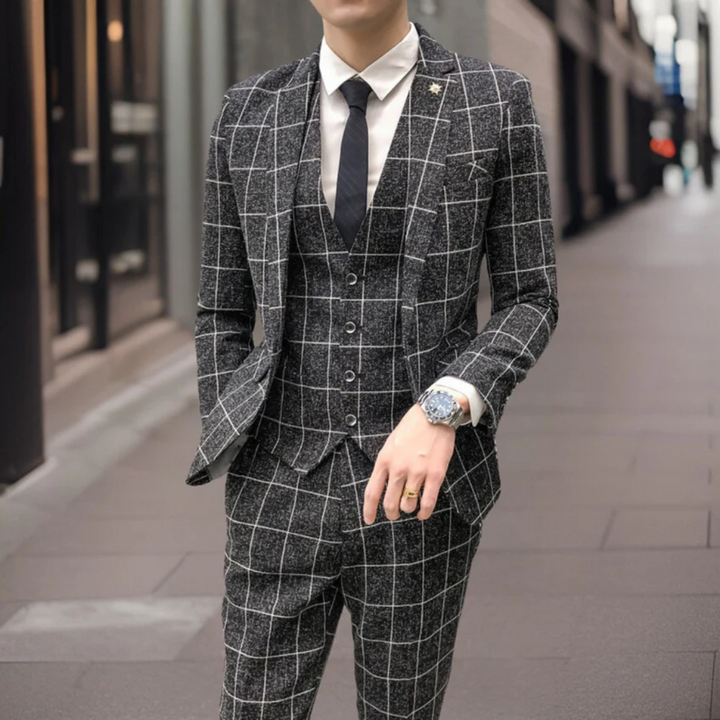 Costume D'invité De Mariage Moderne À Carreaux Pour Hommes | Coupe Ajustée
