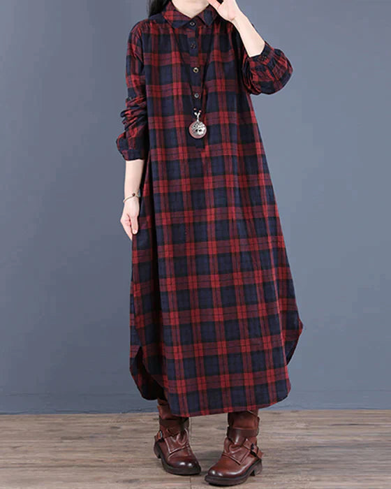 Elegantes Langarmkleid aus kariertem Stoff für Frauen | Midi