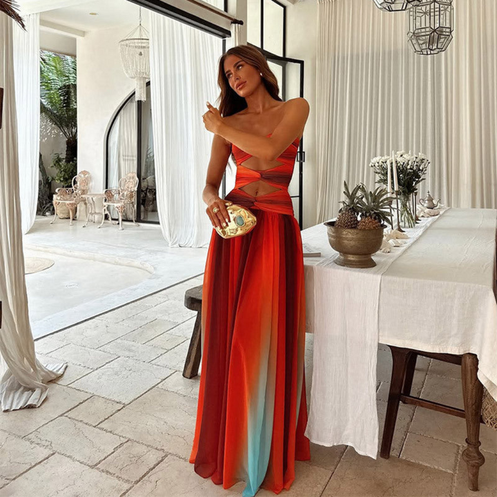 Robe D'invité De Mariage Sans Bretelles Et Décolletée | Maxi