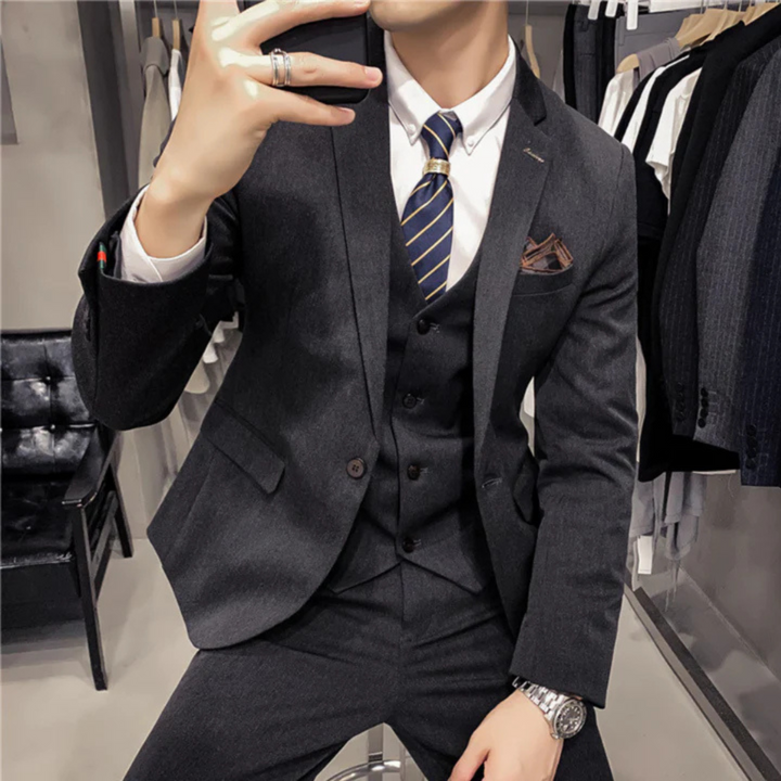 Costume Trois Pièces Classique Invités Au Mariage  Pour Hommes | Confortable