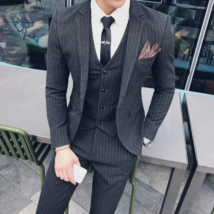 Costume D'invité De Mariage Trois Pièces À Carreaux Pour Hommes | Coupe Ajustée